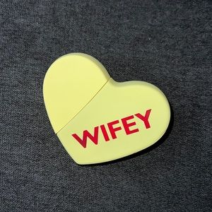KKW Fragrance Kimoji Hearts Wifey